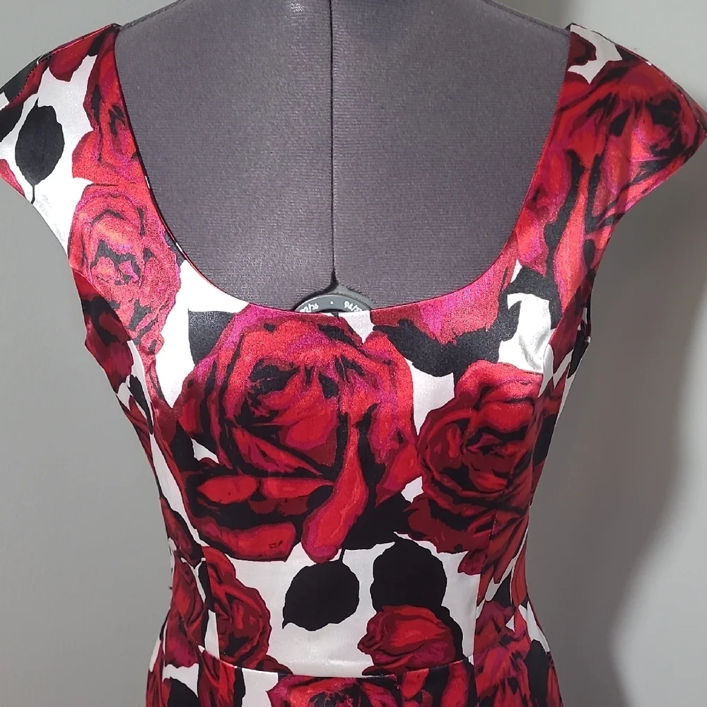 SZ6 Joseph Ribkoff Dress Red Rose Satin Print Midi - Picture 6 of 10